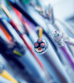 Elektrische Ausrüstung, (C) Shutterstock, Roman Zaiets