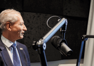 diepresse-tuv-austria-podcast-nachgefragt-viertel-vor-haas-940×660